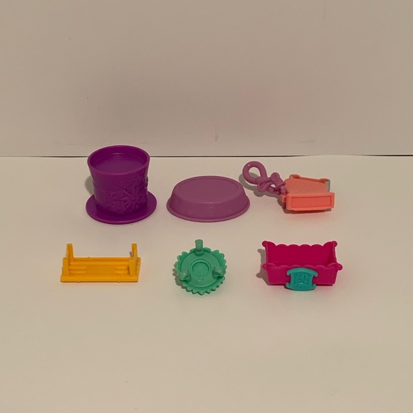 🪑 LOT OF 6 LPS Y2K VINTAGE LPS LITTLEST PET SHOP ACCESSORIES COLLECTIBLE TOYS 🪑 - Picture 3 of 10